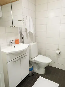 Kotimaailma 3*
