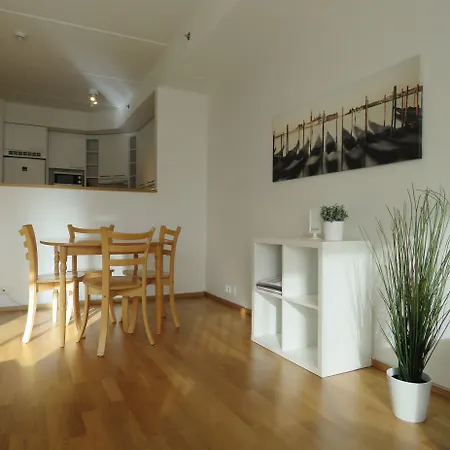 Kotimaailma Hotel 3*