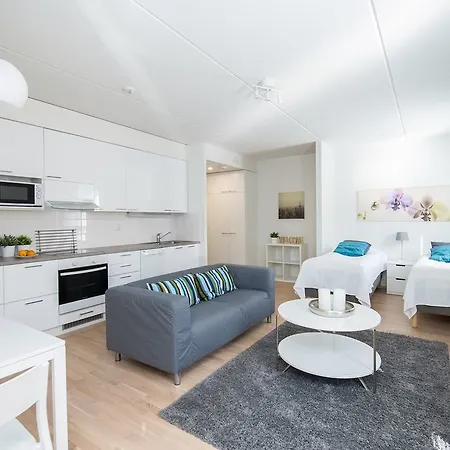 Kotimaailma Hotel 3*